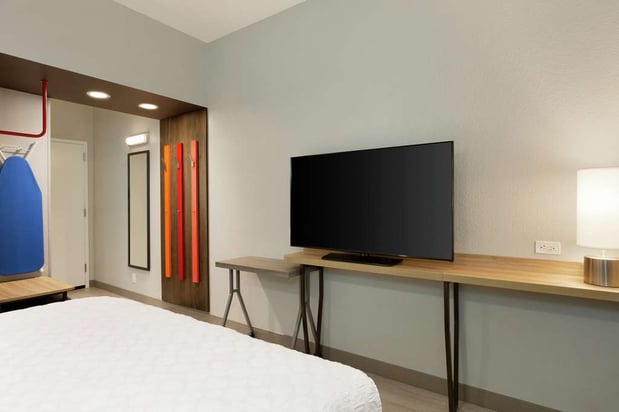 Images Tru by Hilton St. Charles St. Louis