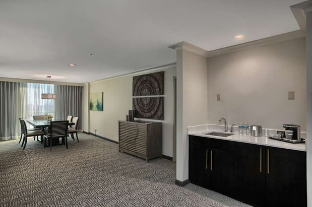 Images DoubleTree by Hilton Hotel at the Entrance to Universal Orlando