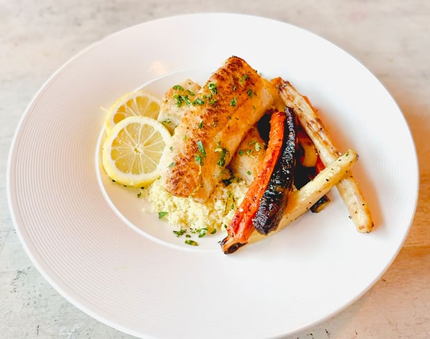 Images Tipsy on Main Kitchen & Cocktails