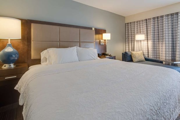Images Hampton Inn Bellevue / Nashville-I-40 West