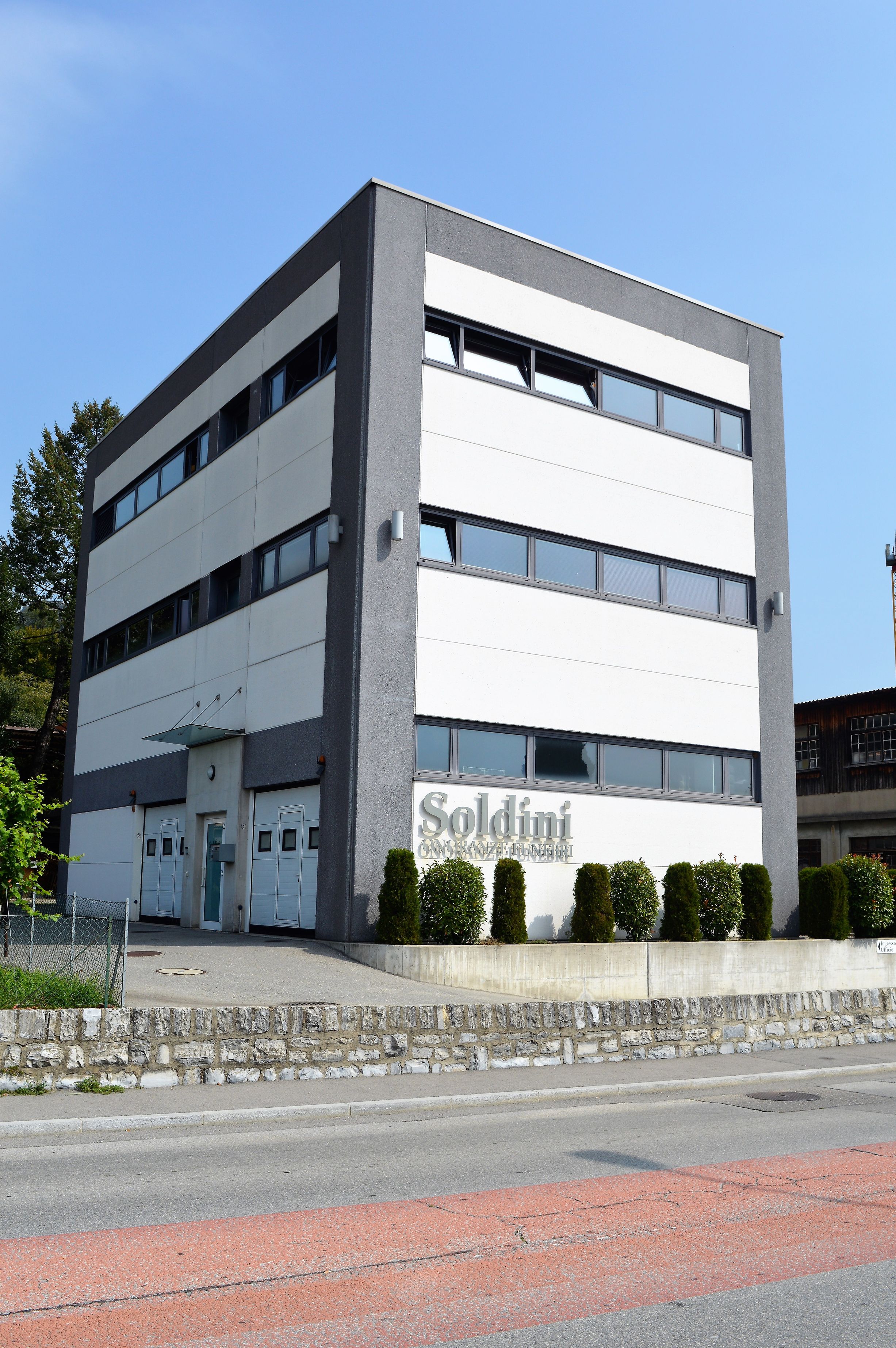 Bilder Soldini Agenzia Funebre