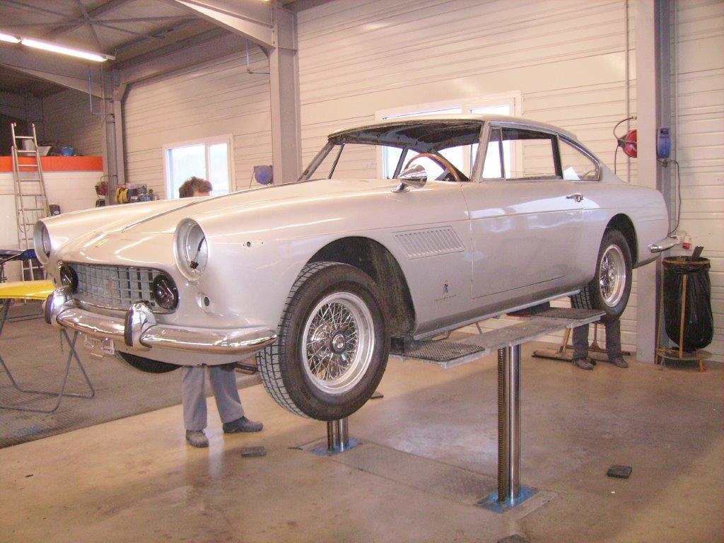 Bilder Carrosserie M. + J. Golay SA
