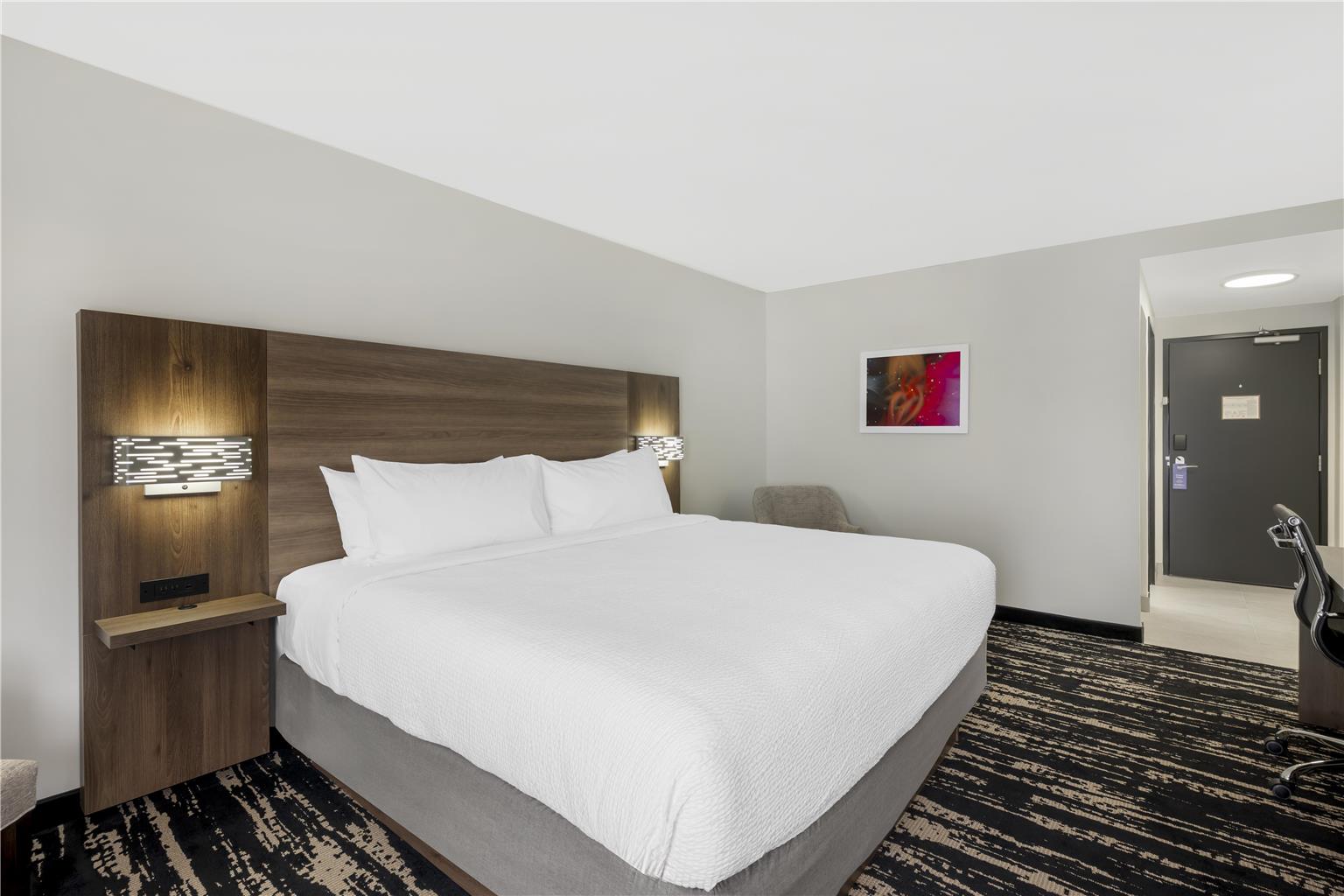 Regular King Room