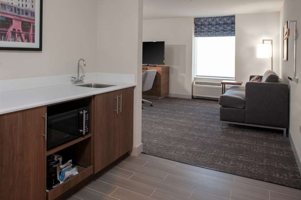 Images Hampton Inn & Suites Chicago-Burr Ridge