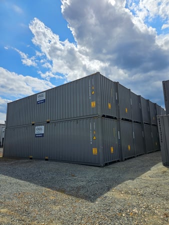 Images United Rentals - Storage Containers and Mobile Offices