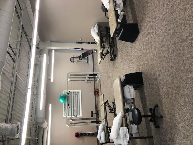 Images HealthQuest Physical Therapy - Rochester Hills