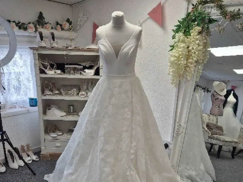 Images Pamela Jane Bridal Boutique