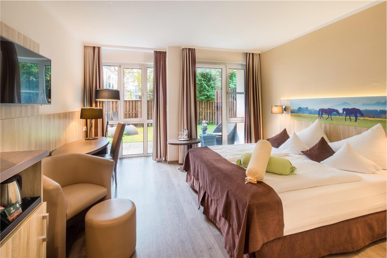 Best Western Plus Parkhotel Erding, Am Bahnhof 3 in Erding
