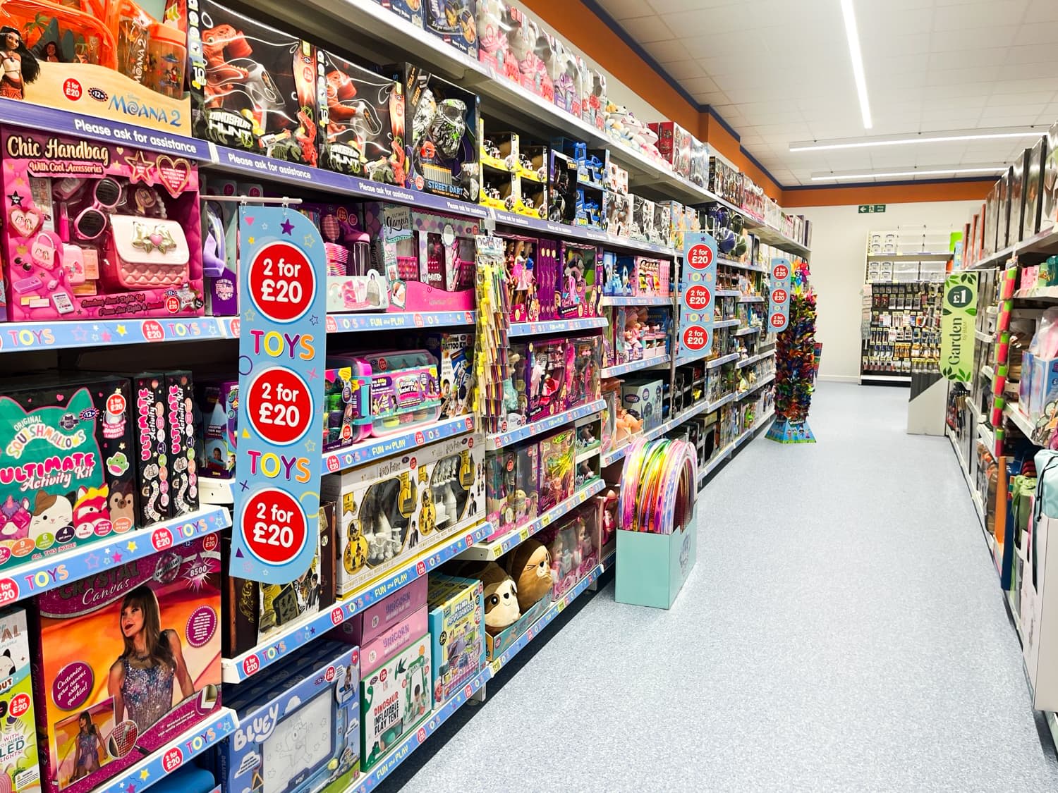Images B&M Store