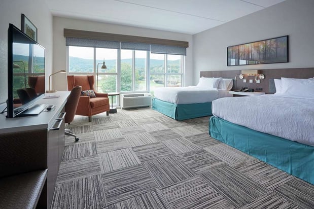 Images Hilton Garden Inn Corning Downtown