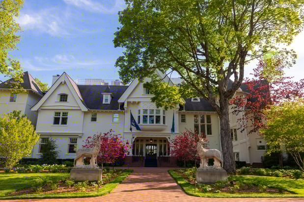 Images The Inn at Stonecliffe