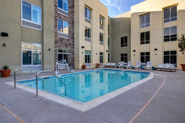 Images Hilton Garden Inn Temecula