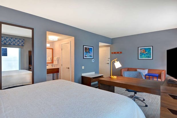 Images Hampton Inn & Suites Clearwater/St. Petersburg-Ulmerton Road, FL