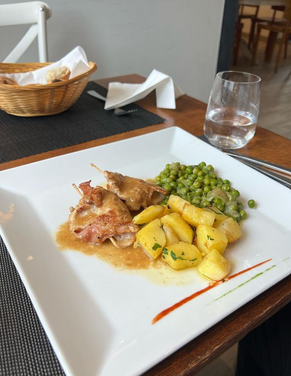 Eh..già Albarosa Caffeteria Trattoria Pizzeria, Burggartenstrasse 17 in Pratteln