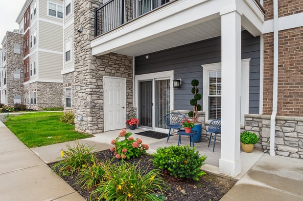 Images Asher Crossing