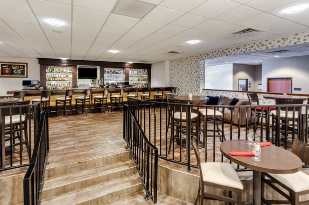 Images Crowne Plaza Milwaukee South by IHG