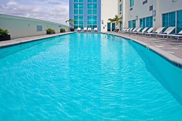 Images Crowne Plaza Ft. Lauderdale Airport/Cruise by IHG
