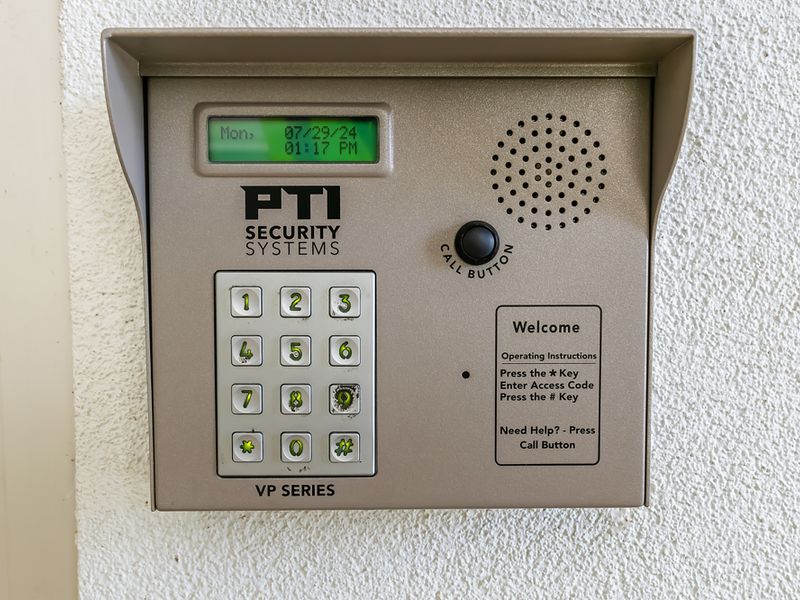 7483 - Keypad