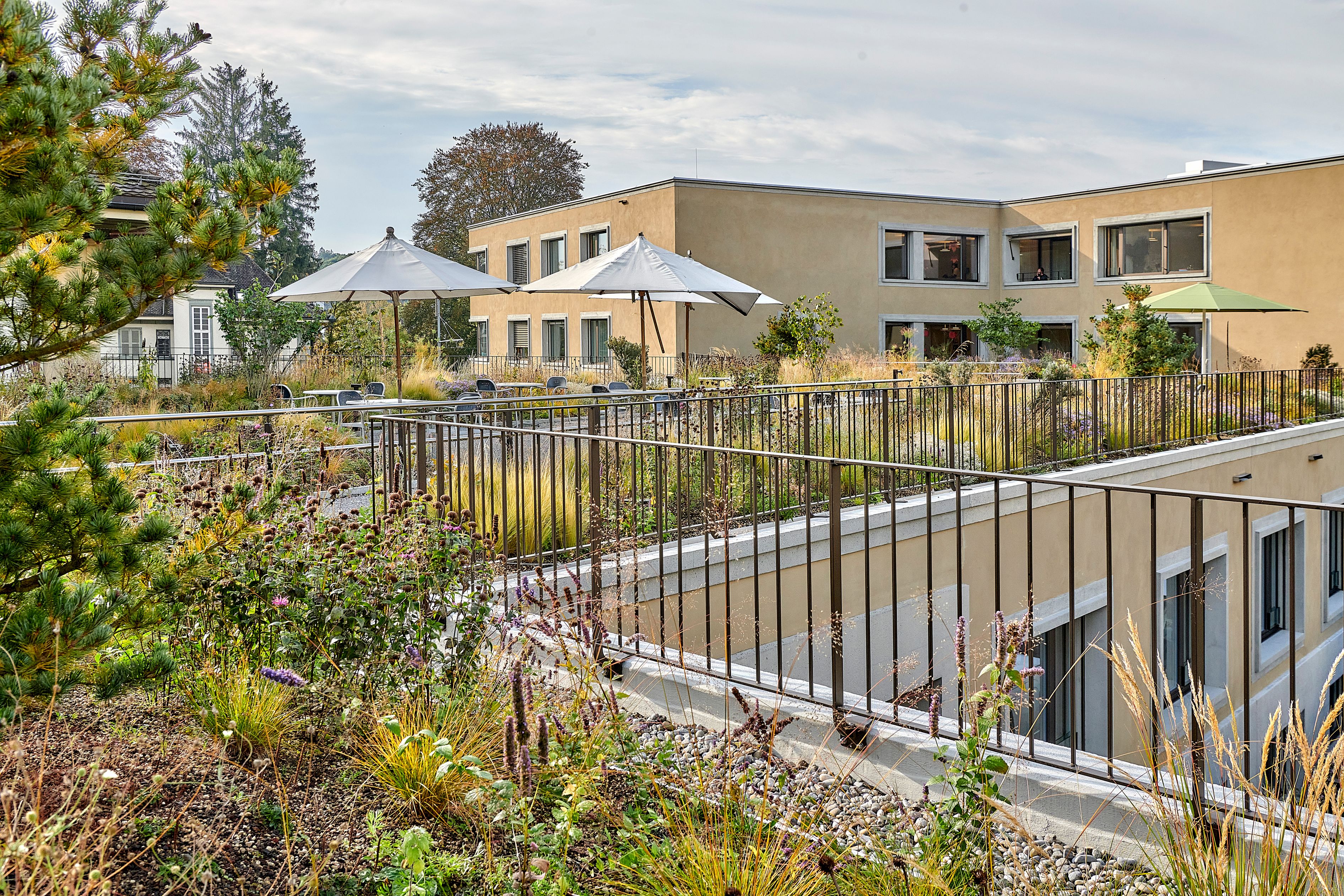 Bilder Zentrum für Langzeitpflege Schlössli Biel-Bienne AG