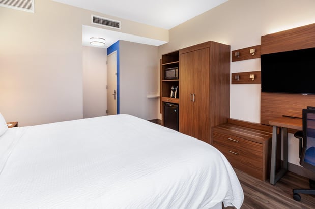 Images Holiday Inn Express Nyc Brooklyn - Sunset Park by IHG