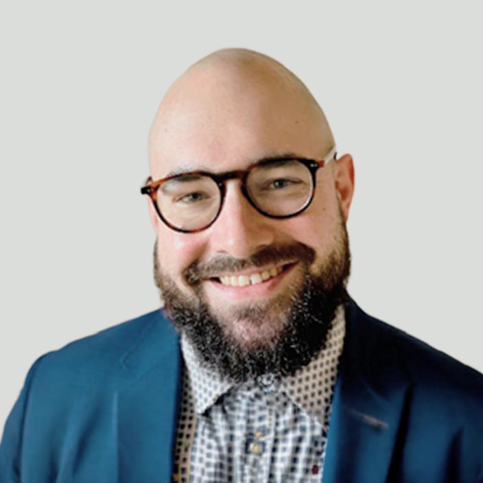 Evan's headshot