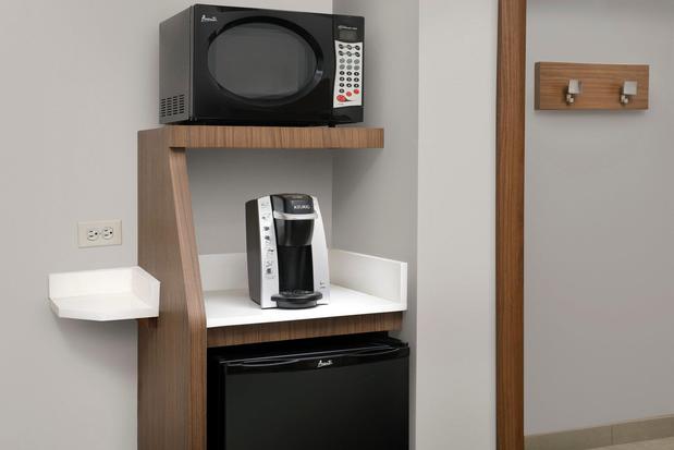 Images Holiday Inn Express San Antonio N-Riverwalk Area by IHG