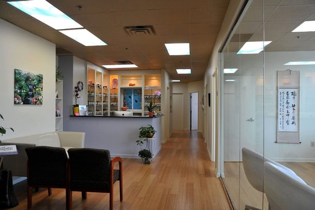 Images AcuWellness Atlanta