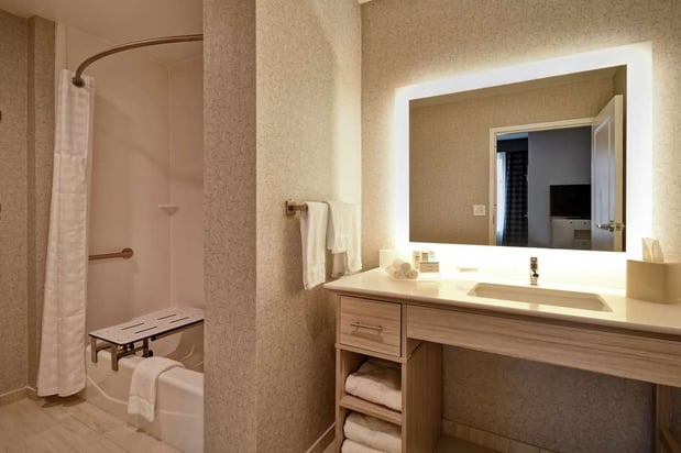 Images Homewood Suites by Hilton Greenville Downtown