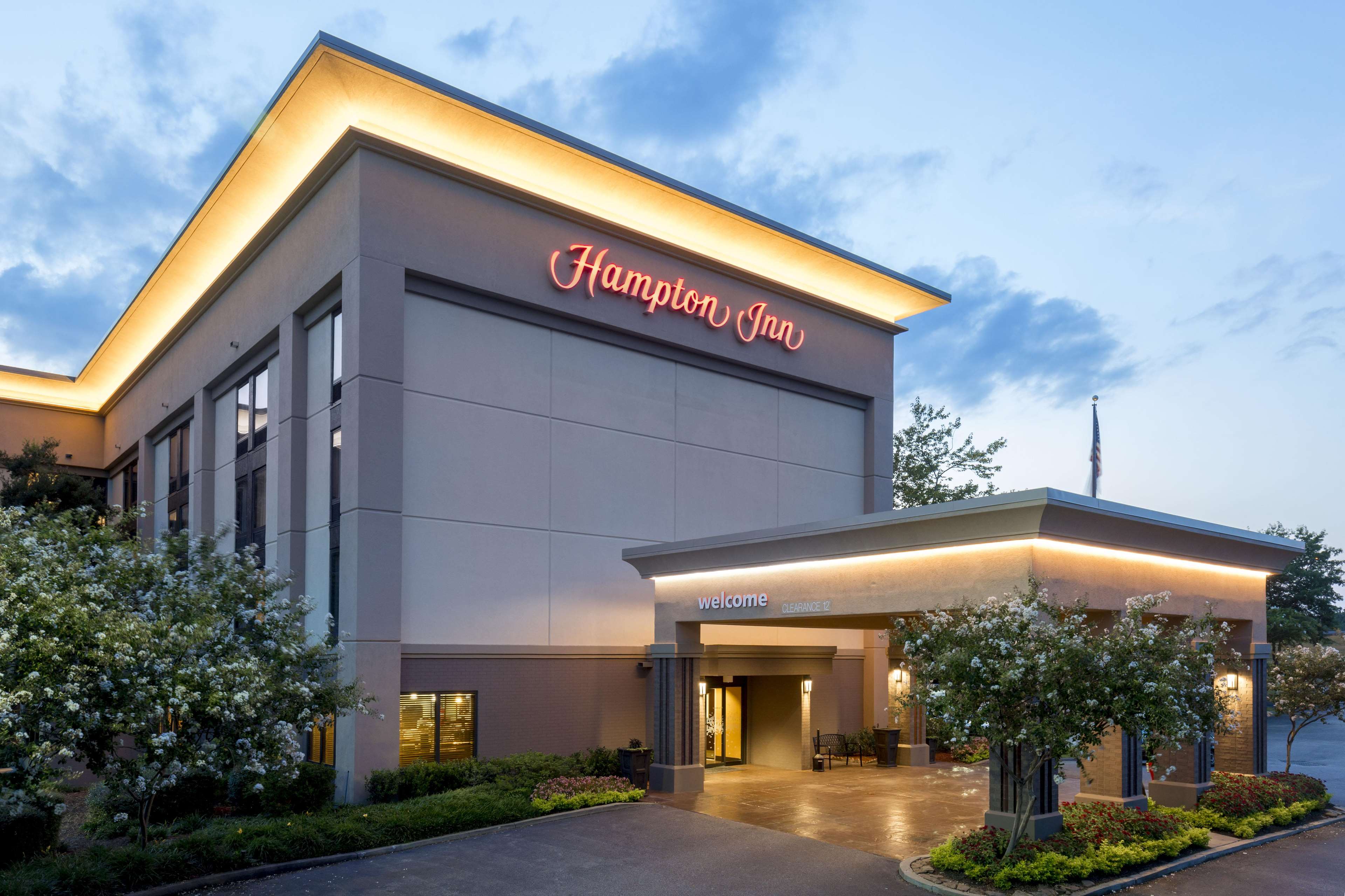 Hampton Inn Memphis-Walnut Grove/Baptist Hospital East in Memphis, TN