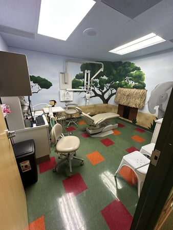 Images Gateway Little Smiles