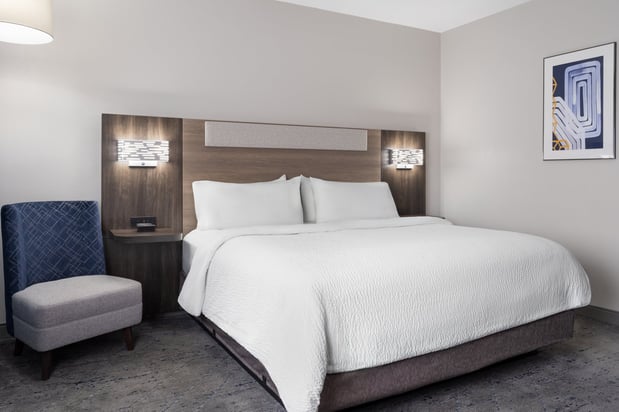 Images Holiday Inn Express Toledo North by IHG
