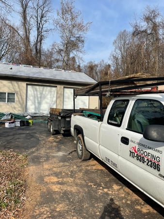 Images Navarro Roofing LLC