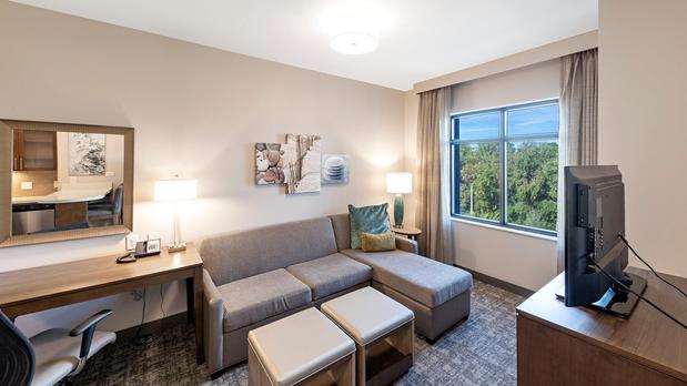 Images Staybridge Suites Naples - Marco Island by IHG