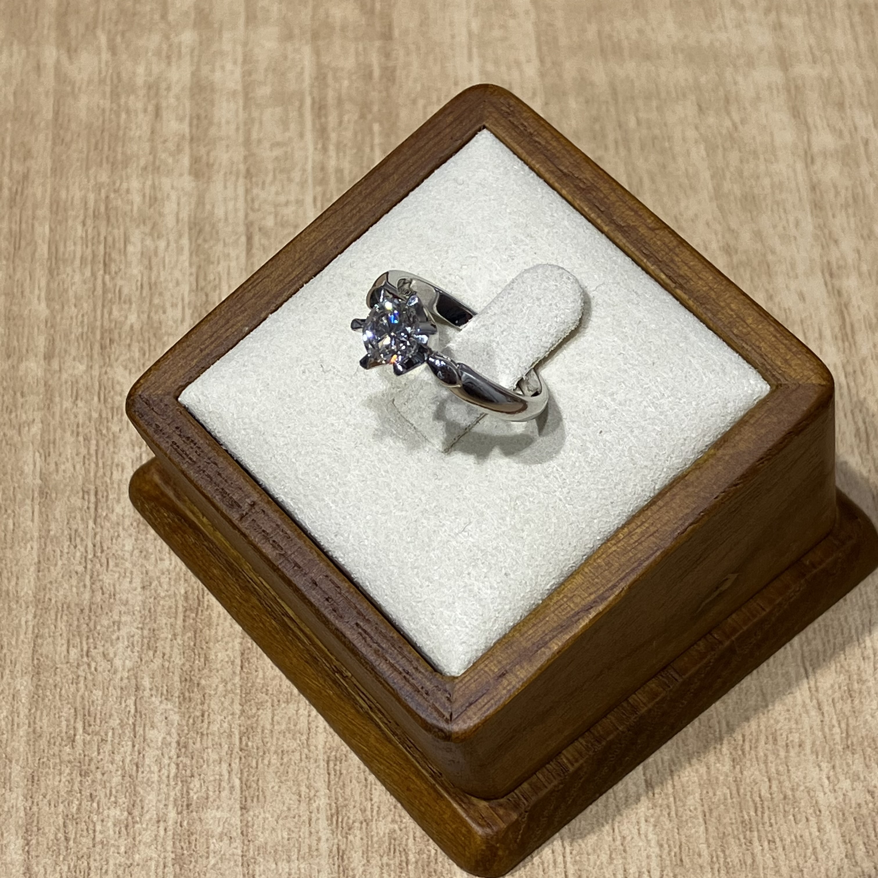 Images KOMEHYO（コメ兵）買取センター日南山形屋