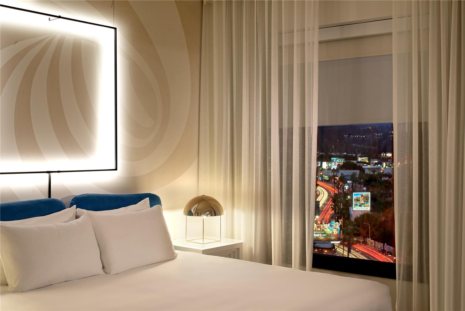 Guest room
