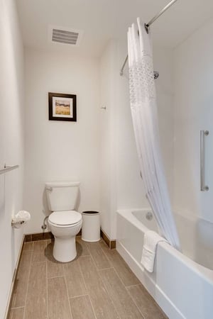 Images Hampton Inn and Suites Los Angeles - Glendale