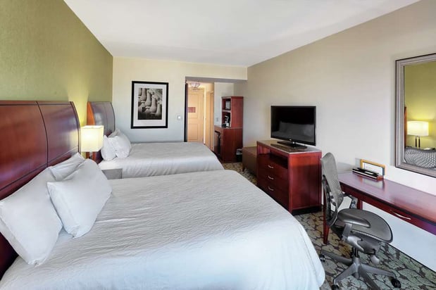 Images Hilton Garden Inn Durham/University Medical Center