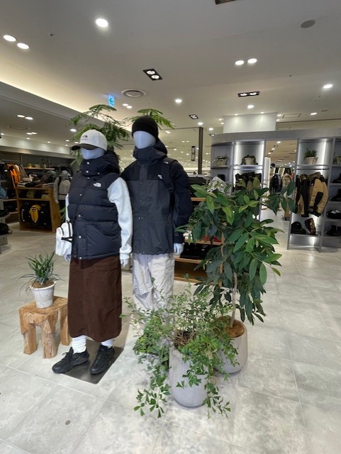 Images THE NORTH FACE/HELLY HANSEN (ザ・ノース・フェイス / ヘリーハンセン)阪急うめだ本店