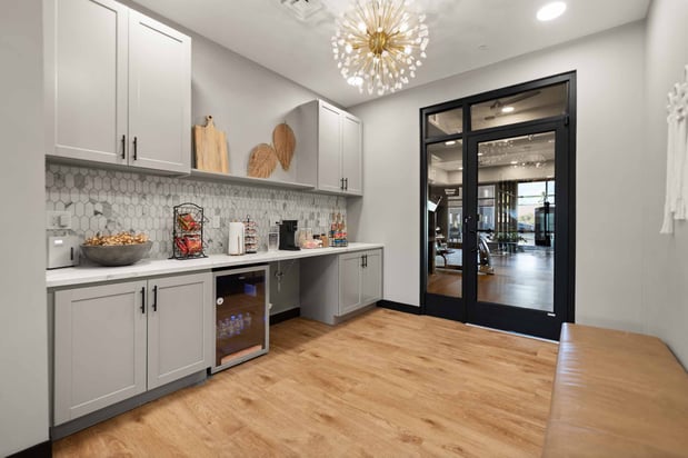 Images Gateway Lofts Lexington