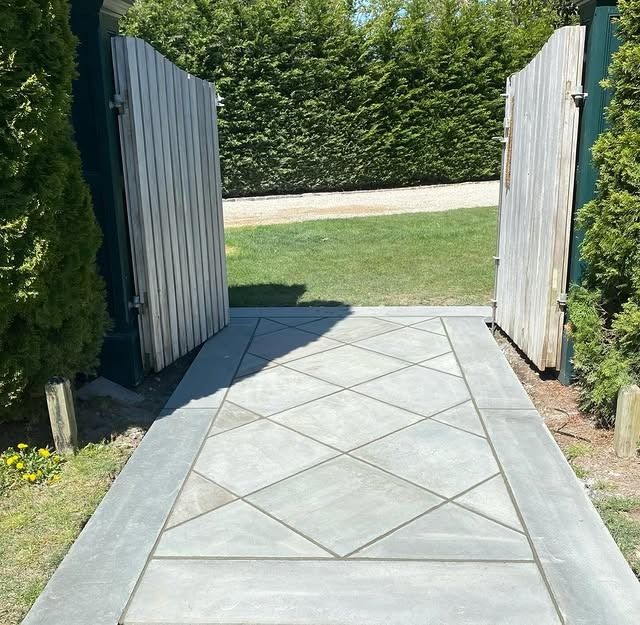 Lorenzo Napolitano Construction Image