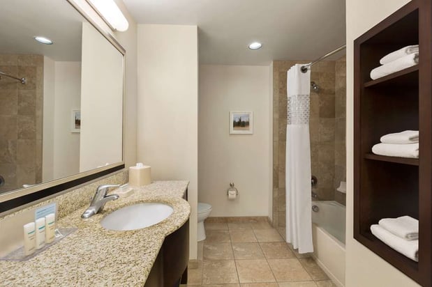 Images Hampton Inn & Suites Phoenix Glendale-Westgate