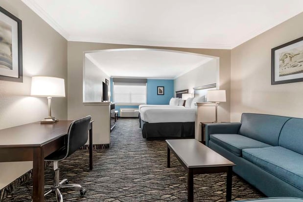 Images Best Western Plus Lake Worth Inn & Suites