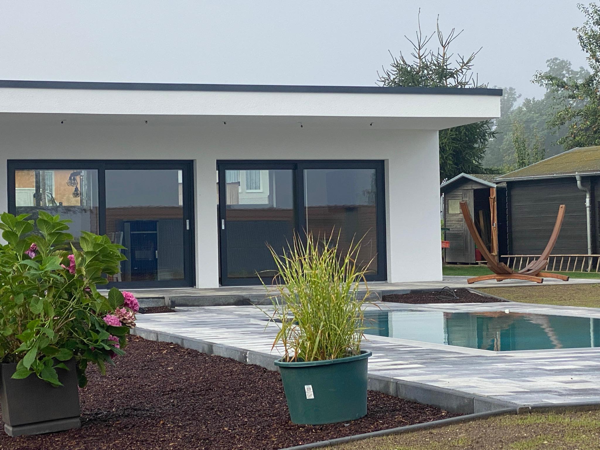 Poolcenter Deutschland, Am Feldrain 1 i in Wettin-Löbejün