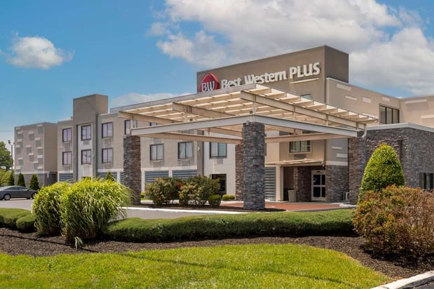 Images Best Western Plus Bowling Green