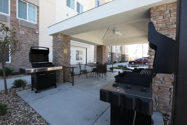 Images Candlewood Suites St. Joseph by IHG