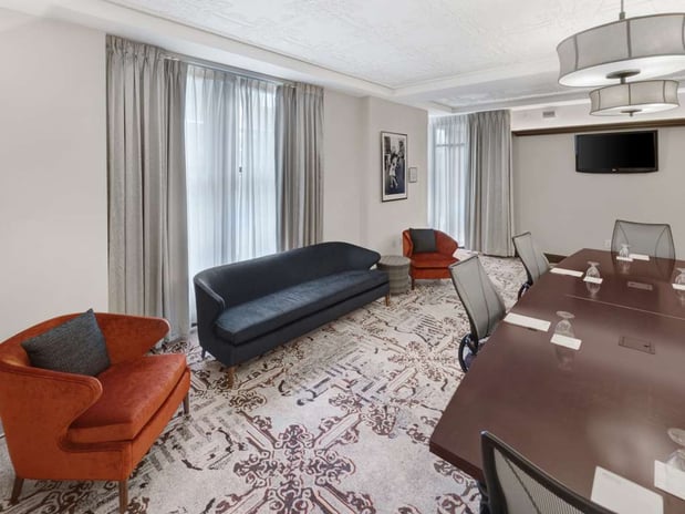 Images Hilton Garden Inn Milwaukee Downtown