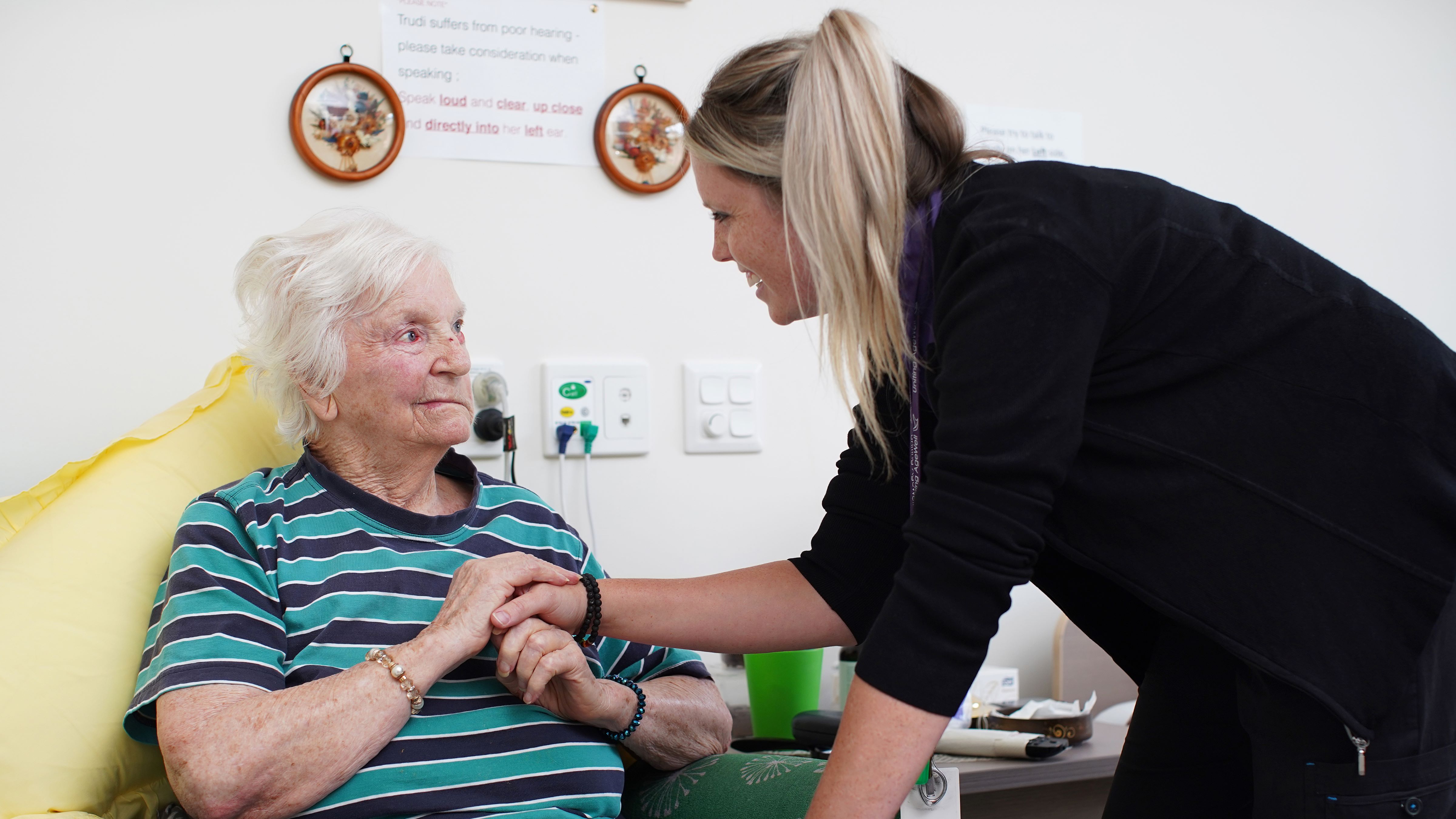 Images Uniting AgeWell Manor Lakes Community