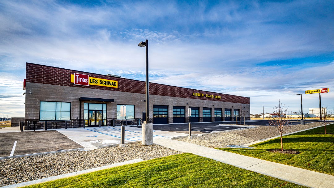 Les Schwab Tire Center