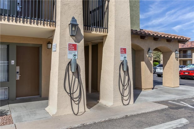 Images Best Western Plus A Wayfarer's Inn and Suites