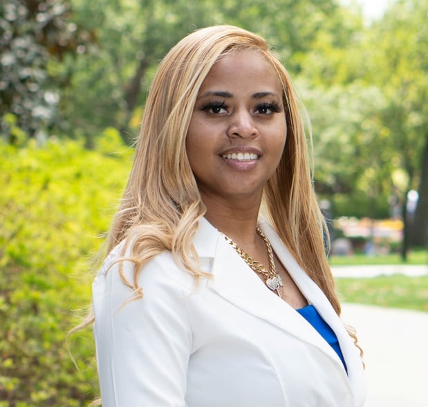 Images Xavbryelle Warren, Counselor